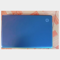 laptop တစ်လုံးရောင်းဖို့ရှိပါတယ် Image