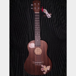 Tigris Ukulele (24inch) + Bag Image