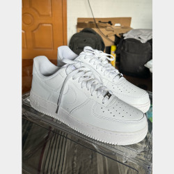 Air Force 1 Triple White Image