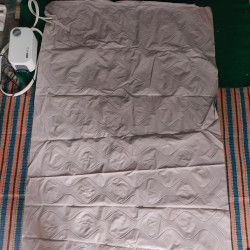 Air mattress ( ကျန်းမာရေး လေမွေ့ရာ ) မီးနဲ့ အသုံးပြုရတာပါ Image