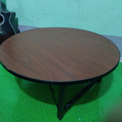 ဒေါက်စားပွဲ Image