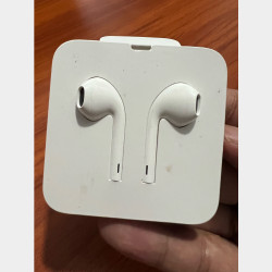  Iphone Wired Earphones Image, classified, Myanmar marketplace, Myanmarkt