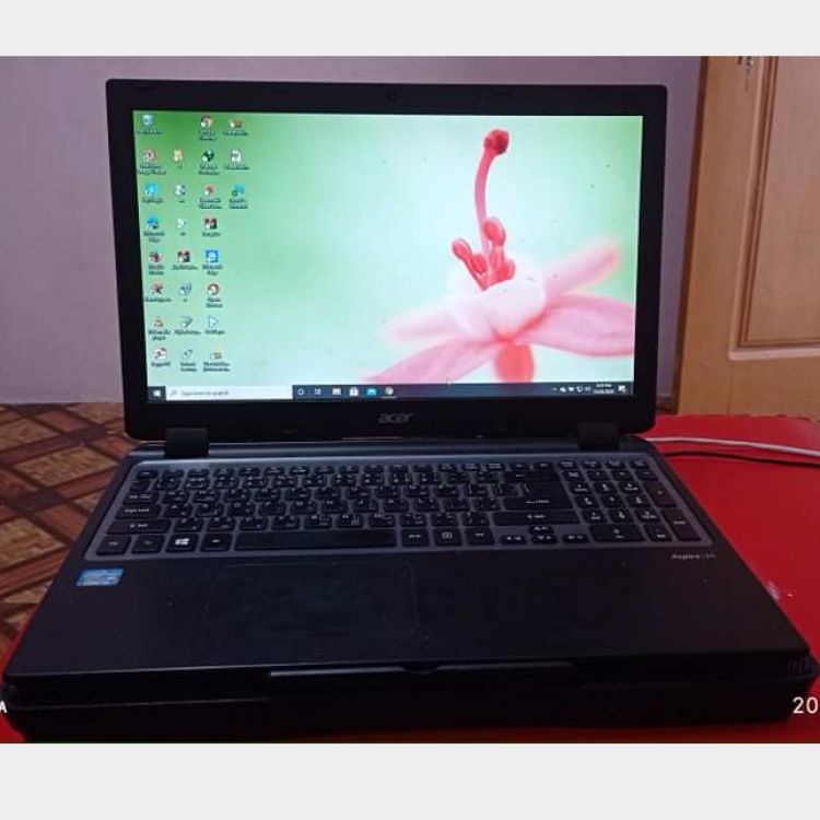 ကွန်ပျူတာနှင့် ကွန်ယက်ပိုင်းဆိုင်ရာ acer laptop Price in Myanmar