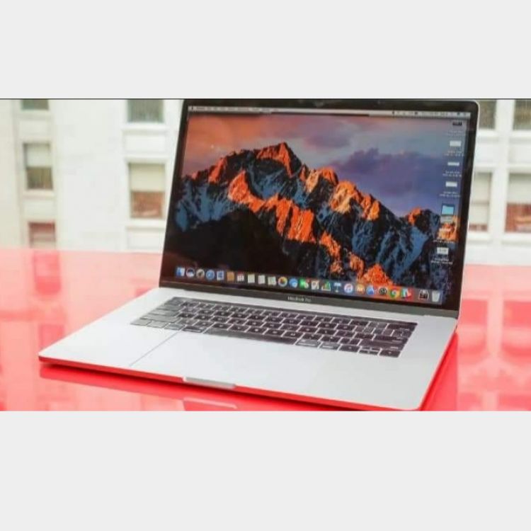  MacBook pro (13-inch, 2016, Image, ကွန်ပျူတာနှင့် ကွန်ယက်ပိုင်းဆိုင်ရာ classified, Myanmar marketplace, Myanmarkt