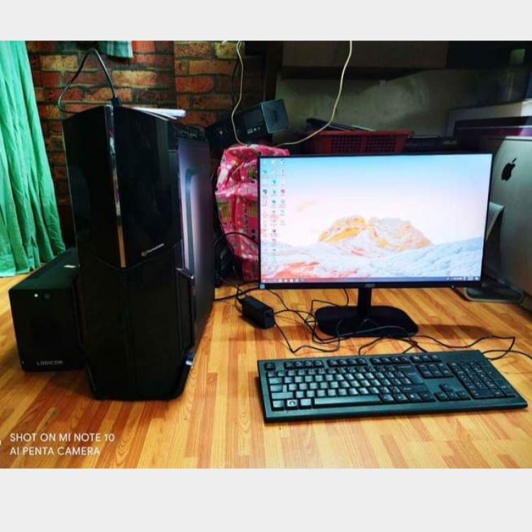 ကွန်ပျူတာနှင့် ကွန်ယက်ပိုင်းဆိုင်ရာ gaming desktop set Price in