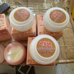  တိုင်းရင်းရိုးရာ တင်းတိတ် ၊ အမဲစက်၊ ဝက်ခြံ၊ အဆီဖု၊ အမာရွတ်ပျောက် nightcream Image, classified, Myanmar marketplace, Myanmarkt