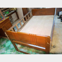  ကျွန်းကုတင် 3ပေ5ပေခွဲ ဘေးပိတ်ပါအရောင်း Image, classified, Myanmar marketplace, Myanmarkt