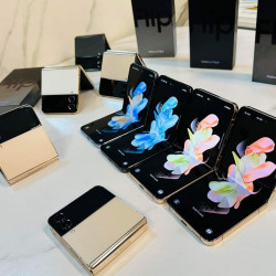  Samsung Galaxy Z Fold 2 Image, classified, Myanmar marketplace, Myanmarkt