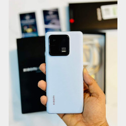  𝐌𝐢 𝟏𝟑 𝐏𝐫𝐨 Image, classified, Myanmar marketplace, Myanmarkt