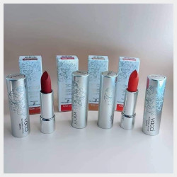  vaccy lipstick 💄💄💄💄 Image, classified, Myanmar marketplace, Myanmarkt