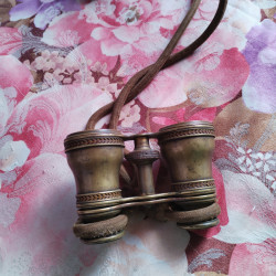  မှန်ဘီလူး Image, classified, Myanmar marketplace, Myanmarkt