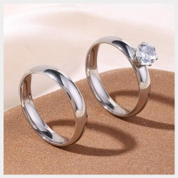  Couple ring လေးတေပါရှင့်🍂🍂🍂 Image, classified, Myanmar marketplace, Myanmarkt