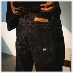  Stable Edge (Loose Fit Jean (Washed Black)) Image, classified, Myanmar marketplace, Myanmarkt