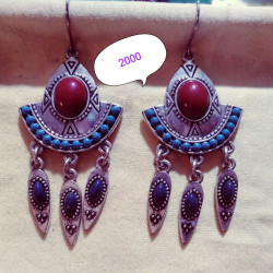  beautiful earrings &used clothesများ Image, classified, Myanmar marketplace, Myanmarkt