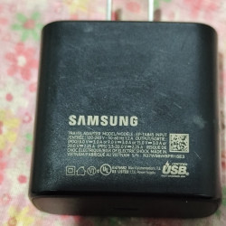  Samsung adapter and airpod Image, classified, Myanmar marketplace, Myanmarkt