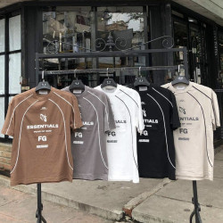  ဒီဇိုင်းလန်းလန်းနဲ့လန်းလို့ရမဲ့ T-shirt 🥰🤭 Image, classified, Myanmar marketplace, Myanmarkt