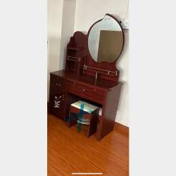  မှန်တင်ခုံ - ခုံမပါပါ Image, classified, Myanmar marketplace, Myanmarkt