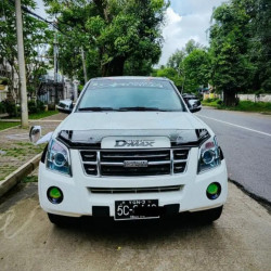 Isuzu D-Max (Double Cab- 4*4,5AT) 2010  Image, classified, Myanmar marketplace, Myanmarkt