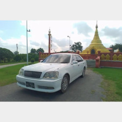 Toyota Crown Athlete  2002  Image, classified, Myanmar marketplace, Myanmarkt