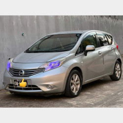 Nissan Note 2012 Image