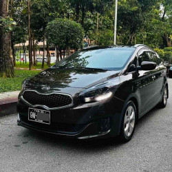 KIA Carens 2015 Image