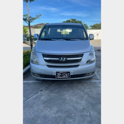 Hyundai Grand Starex 2008 Image