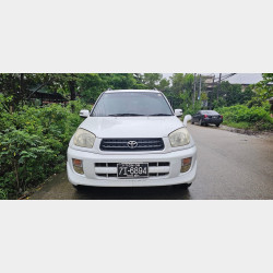 Toyota RAV4 2000 Image