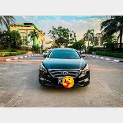 Hyundai Santa Fe 2016 Image