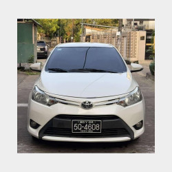 Toyota Yaris 2015 Image