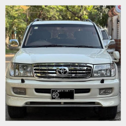 Toyota Land Cruiser 1999 Image