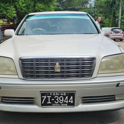Toyota Crown  2000  Image, classified, Myanmar marketplace, Myanmarkt