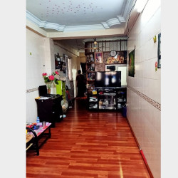  သင်္ဃန်းကျွန်းစံပြဈေးနီးငမိုးရိပ်၂လမ်းမှာပထမထပ်ရောင်း Image, classified, Myanmar marketplace, Myanmarkt