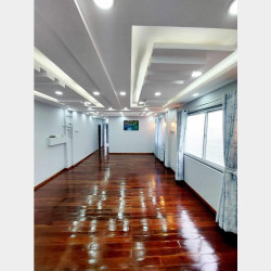  စမ်းချောင်းမြို့နယ်အရောင်းခန်းပါ Image, classified, Myanmar marketplace, Myanmarkt