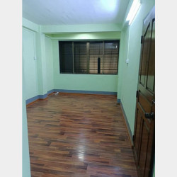  ရွှေဂုံတိုင်လမ်းမပေါ်ရှိတိုက်ခန်းအရောင်း Image, classified, Myanmar marketplace, Myanmarkt