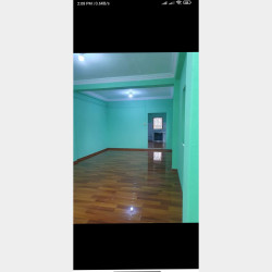  လှိုင်မြို့နယ်ပါရမီလမ်းမပေါ်ရှိအရောင်းခန်းလေးပါဗျာ Image, classified, Myanmar marketplace, Myanmarkt