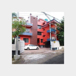  ရန်ကင်းလမ်းမကြီးဒဲ့ပေါက်လုံးချင်းအိမ် Image, classified, Myanmar marketplace, Myanmarkt