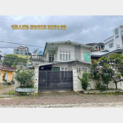  ကမ္ဘာအေးဘုရားလမ်းမကြီးပေါ်အိမ်ခြံအရောင်း Image, classified, Myanmar marketplace, Myanmarkt