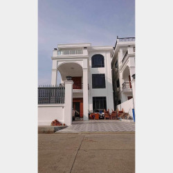  #သင်္ဃန်းကျွန်း_အိမ်ရာဝန်းအတွင်း_𝟑𝐑𝐂_လုံးချင်း_အရောင်း Image, classified, Myanmar marketplace, Myanmarkt