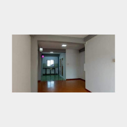  ပုဇွန်​တောင်လမ်းမကြီးအနီး အလွှာနိမ့်အခန်း​လေး​ Image, classified, Myanmar marketplace, Myanmarkt