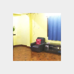  မြို့ထဲ လမ်း (၅၀) ကားမှတ်တိုင်အနီးပေကျယ်အခန်းအရောင်း Image, classified, Myanmar marketplace, Myanmarkt