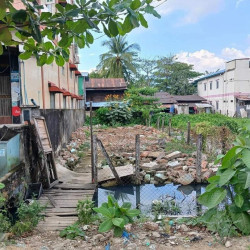  လူကြိုက်များ​ပေမယ့် ​ရောင်းကွက်ရှား​သော လမ်းမ Image, classified, Myanmar marketplace, Myanmarkt