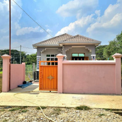  ဒဂုံဆိပ်ကမ်း (82)ရပ်ကွက် ၊ ​မြနန္ဒာလမ်းမကြီး​ Image, classified, Myanmar marketplace, Myanmarkt