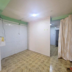  သင်္ဃန်းကျွန်း စံပြဈေးအနီး၊ လေးထောင့်ကန်ရပ်ကွက်၊ ရိပ်သာလမ်း Image, classified, Myanmar marketplace, Myanmarkt