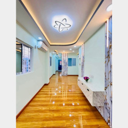  စမ်းချောင်းမြို့နယ်_ရတနာသိင်္ခလမ်း_တိုက်အသစ်စက်စက်_အရောင်း Image, classified, Myanmar marketplace, Myanmarkt