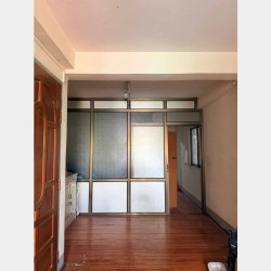  ကမာရွတ်မြို့နယ်၊ #အင်းစိန်လမ်းမကြီးအနီး#လှည်းတန်းလိုနာမည်ကြီးလူစည်ကားသောအချက်အချာကြနေရာကောင်းမှာပြင်ဆင်ပြီးအသင့်နေအခန်းအရောင်းလေးထွက်ပါတယ် Image, classified, Myanmar marketplace, Myanmarkt