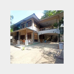  လေဆိပ်ရိပ်သာလမ်းရှိလုံးခြင်းအိမ်ငှားမည် Image, classified, Myanmar marketplace, Myanmarkt