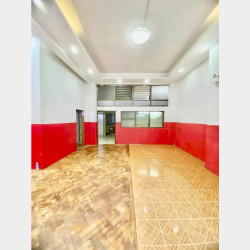  #စမ်းချောင်းမြို့နယ်မြေညီအငှားခန်း#ချက်ချင်းတက်#ဇဗ္ဗူရစ်လမ်းဗားဂရာလမ်းမ. ရှမ်းလမ်းကားမှတ်တိုင်နီးSprit Super market. အနီး Image, classified, Myanmar marketplace, Myanmarkt