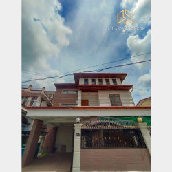  တစ်လ၃၅သိန်းညှိနှိုင်းနဲ့မရမ်းကုန်းမြို့နယ်၈မိုင်ပြည်လမ်းမကြီးအနီးတအိမ်လုံးနီးပါးကျွန်းတွေနဲ့#ဖွဲ့စည်းတည်ဆောက်ထားသောလုံးချင်းအိမ်လေးငှားမည် Image, classified, Myanmar marketplace, Myanmarkt