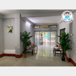  လမ်းမတော်မြို့နယ်အလယ်ဘလောက် Chinatown အနီး 7ထပ်ခွဲ တိုက် #တစ်တိုက်လုံးအငှား Image, classified, Myanmar marketplace, Myanmarkt