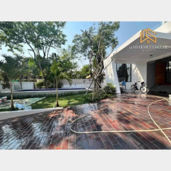  နေရာကောင်းကမာရွတ်ဝင်ဒါမီယာလမ်းကျယ်ပေါ်#တက္ကသိုလ်ရိပ်သာလမ်းမကြီးအနီး‌ပြင်ဆင်ပြီး#ရေကူးကန်ပါမော်ဒန်စတိုင်Luxury_Houseငှားမည် Image, classified, Myanmar marketplace, Myanmarkt